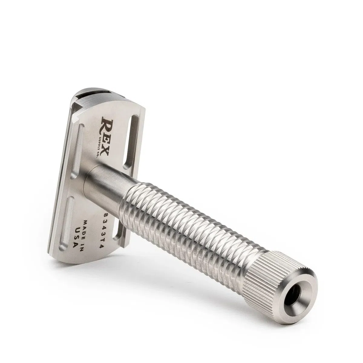 Rex Supply Co. Sentry Slant - Maquinilla de afeitar de seguridad inclinada de acero inoxidable de tres piezas de doble filo para un afeitado apurado y cómodo | Herramienta de afeitado húmedo duradera